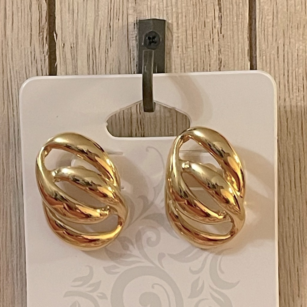 NAPIER VINTAGE EARRINGS
